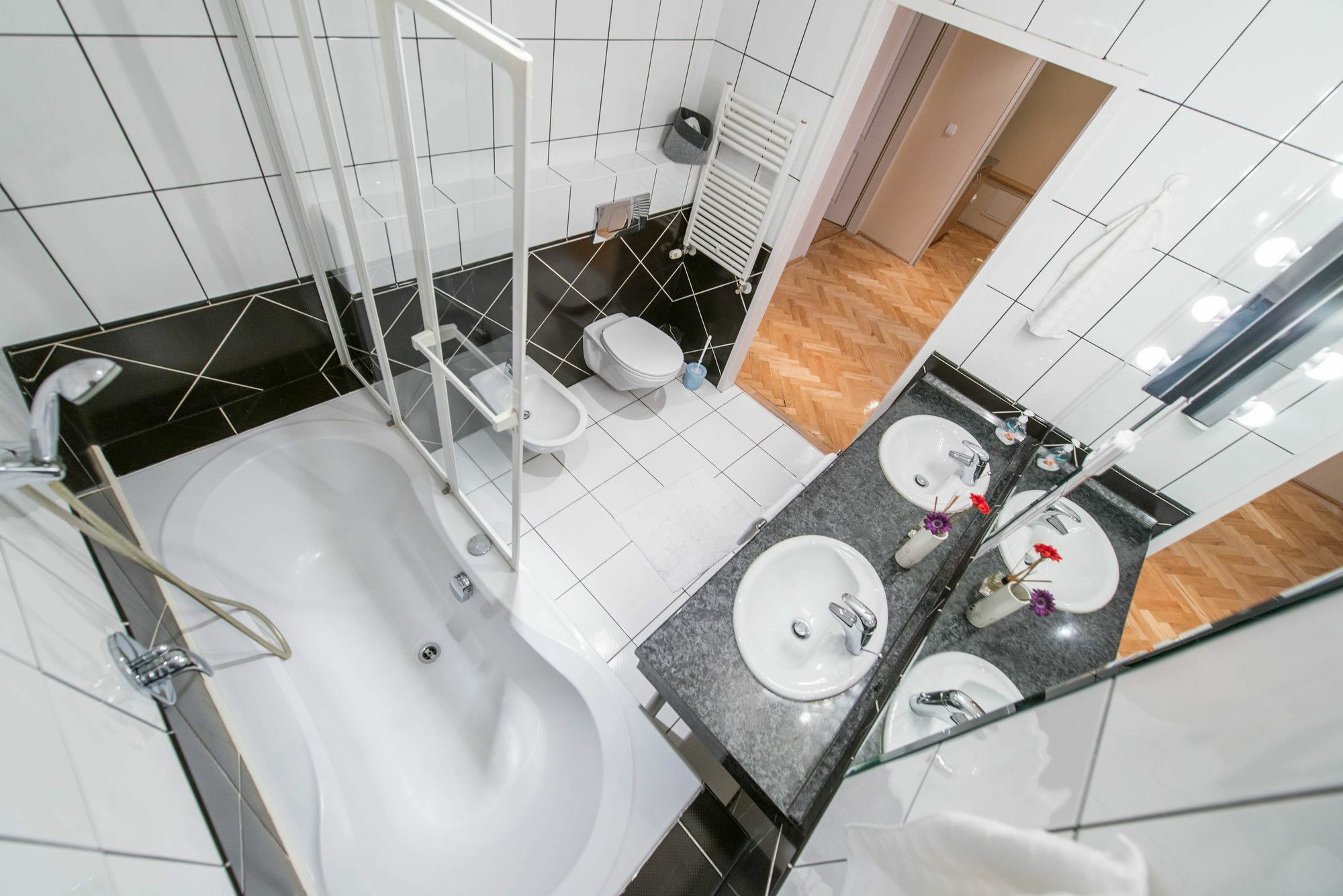 Apartment Oasis - Liszt Ferenc Square Budapest